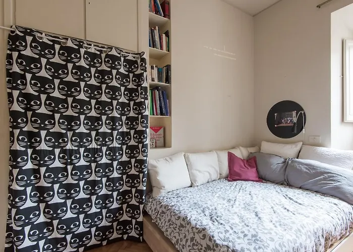 Coronari Enchanting Two Bedroom Apartment Rom