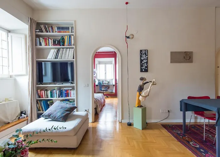 Coronari Enchanting Two Bedroom Apartment