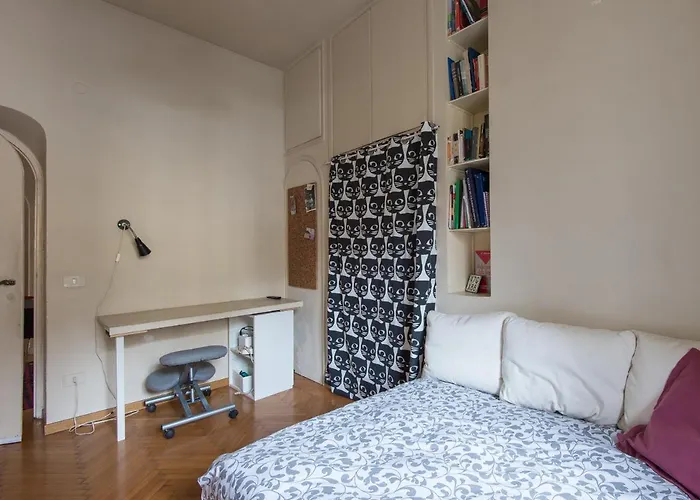 Coronari Enchanting Two Bedroom Rom