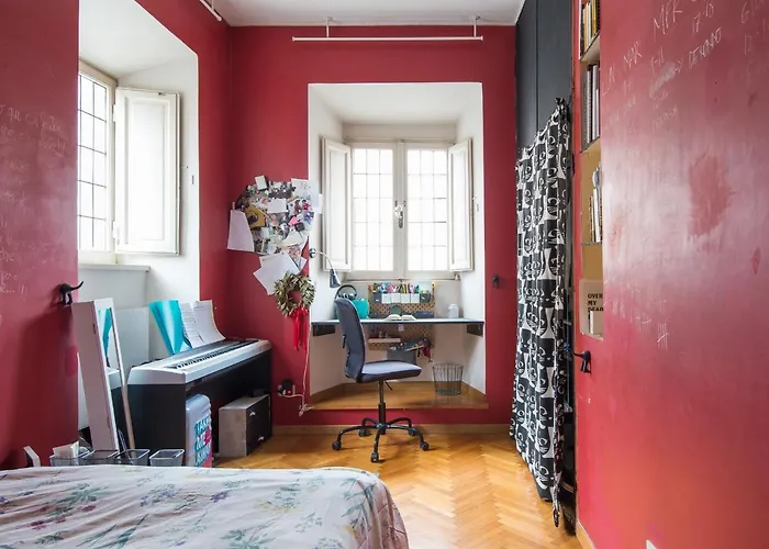 Coronari Enchanting Two Bedroom Apartment Rom
