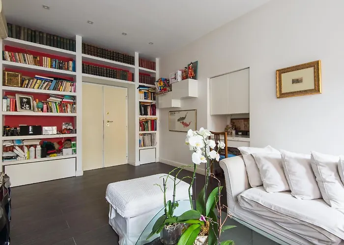 Coronari Enchanting Two Bedroom Apartment
