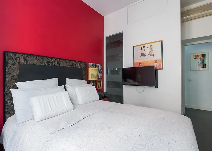 Apartment Coronari Enchanting Two Bedroom Rom