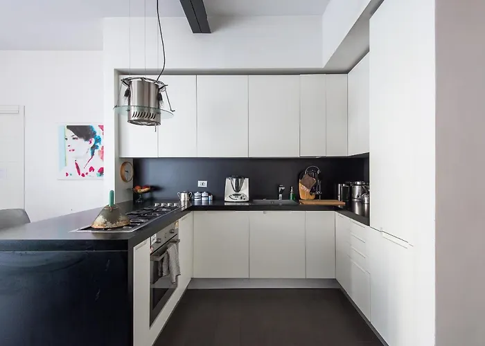 Coronari Enchanting Two Bedroom * Rom