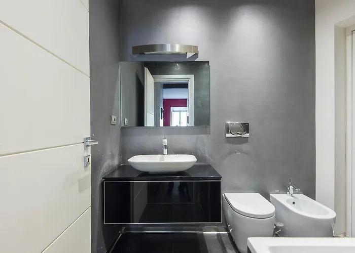 Coronari Enchanting Two Bedroom Apartment *